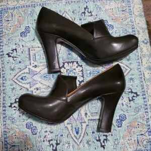 Chie Mihara shoes